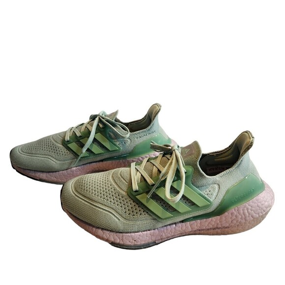 ADIDAS Original UltraBoost 21 in Hazy Green, 7.5 - Picture 7 of 16